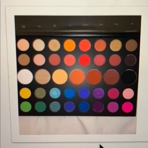James Charles Morphe palette